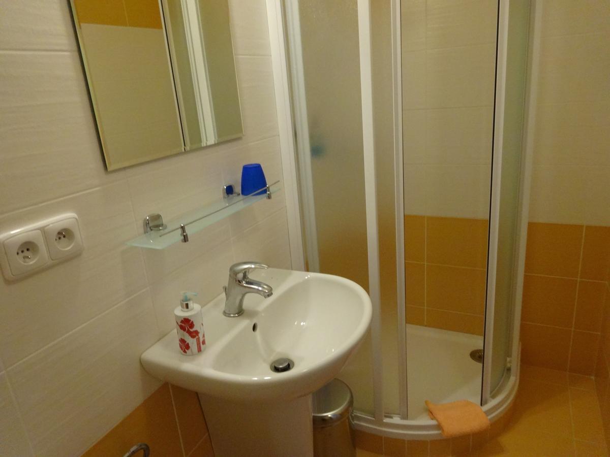 Hostinec U Janatu S Ubytovanim Cestin Cameră foto